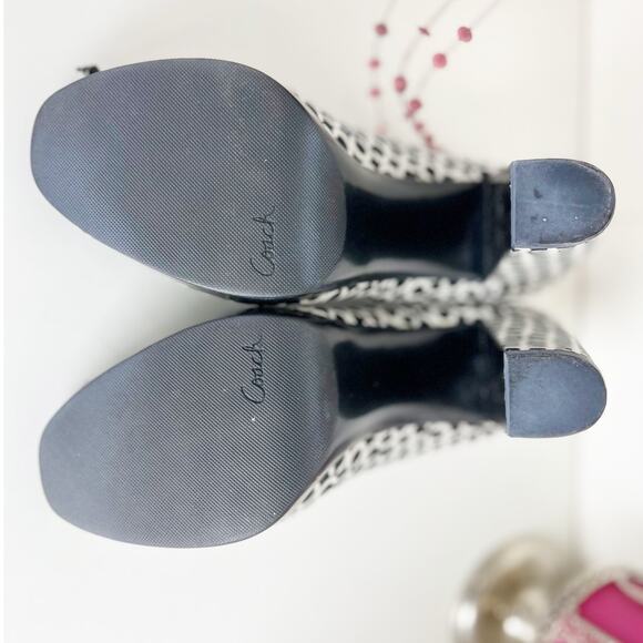 Coach Corey Monogram Signature Peep Toe Platform Heels Pumps Black White Size 8 - Picture 11 of 14